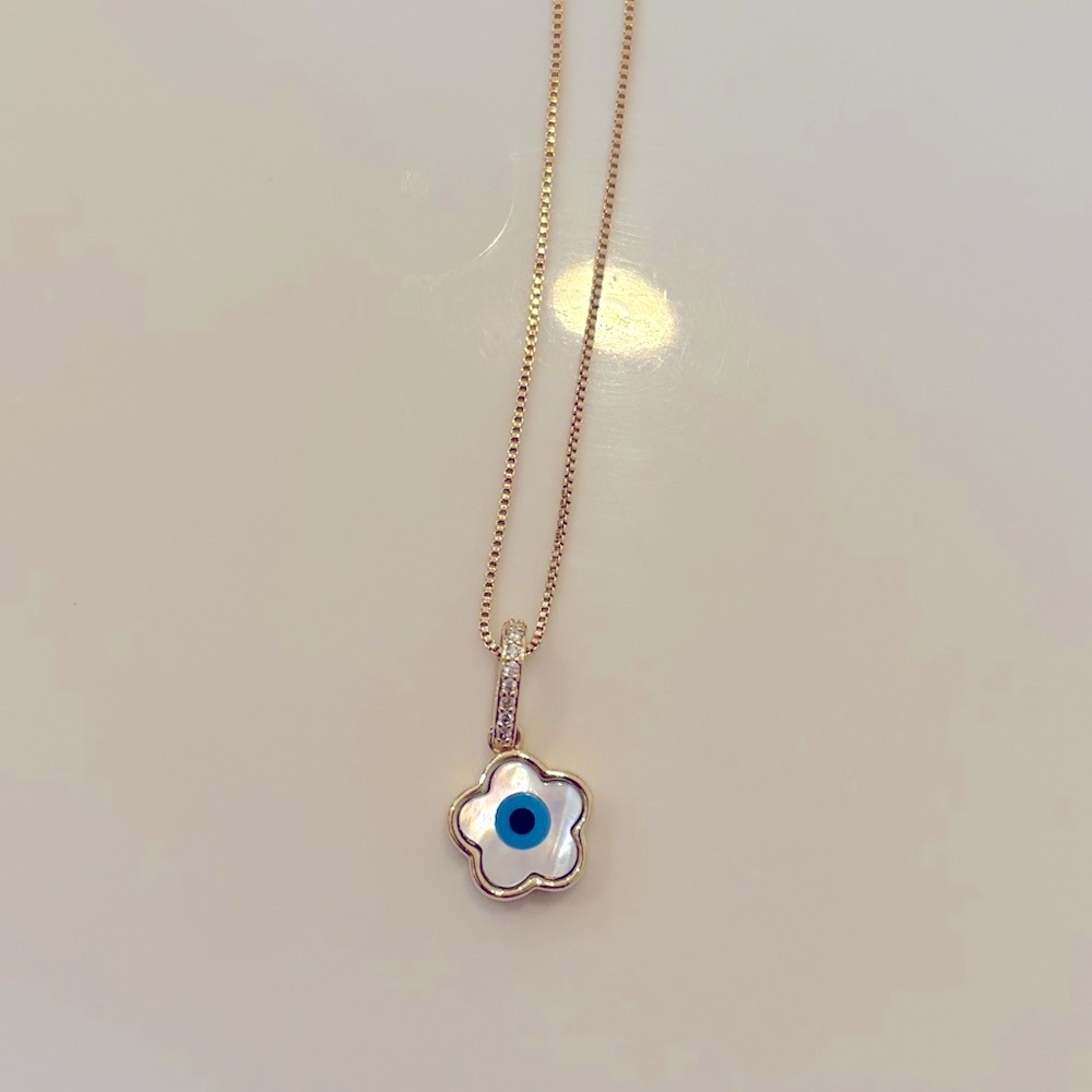 Evil Eye Pendant Necklace 🧿